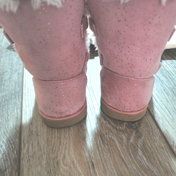Toddler girls faux suede mauve color boots with fur trim, sparkles in Sz 6 - Picture 5 of 7